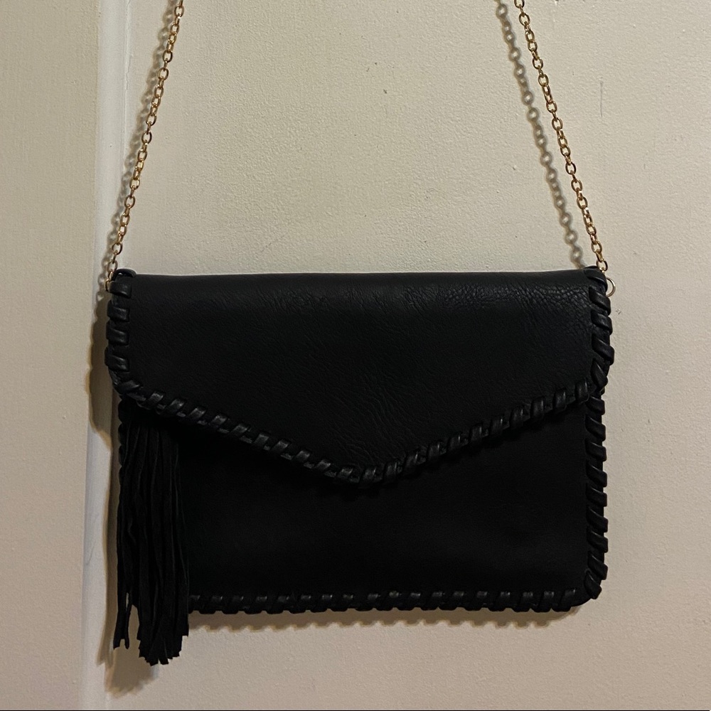 MODA LUXE Envelope Crossbody *Brand New Condition*